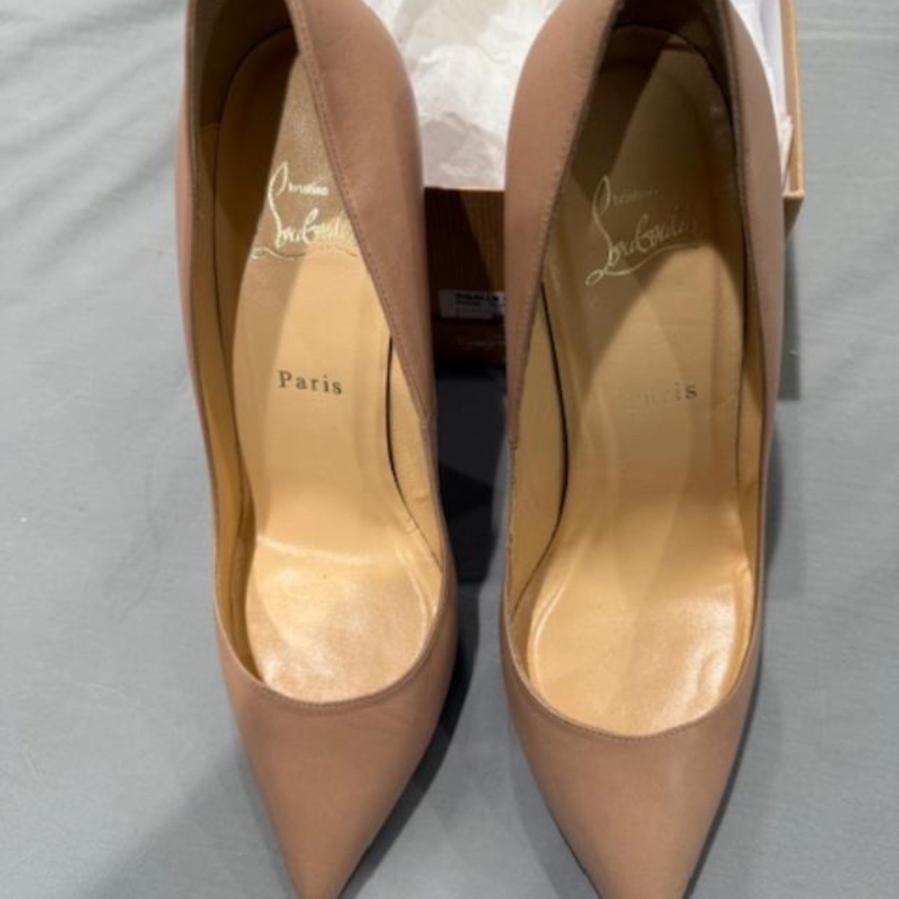 CHRISTIAN LOUBOUTIN kid leather Heels - "PIGALLE 100" -Color "NUDE", Size EU 40